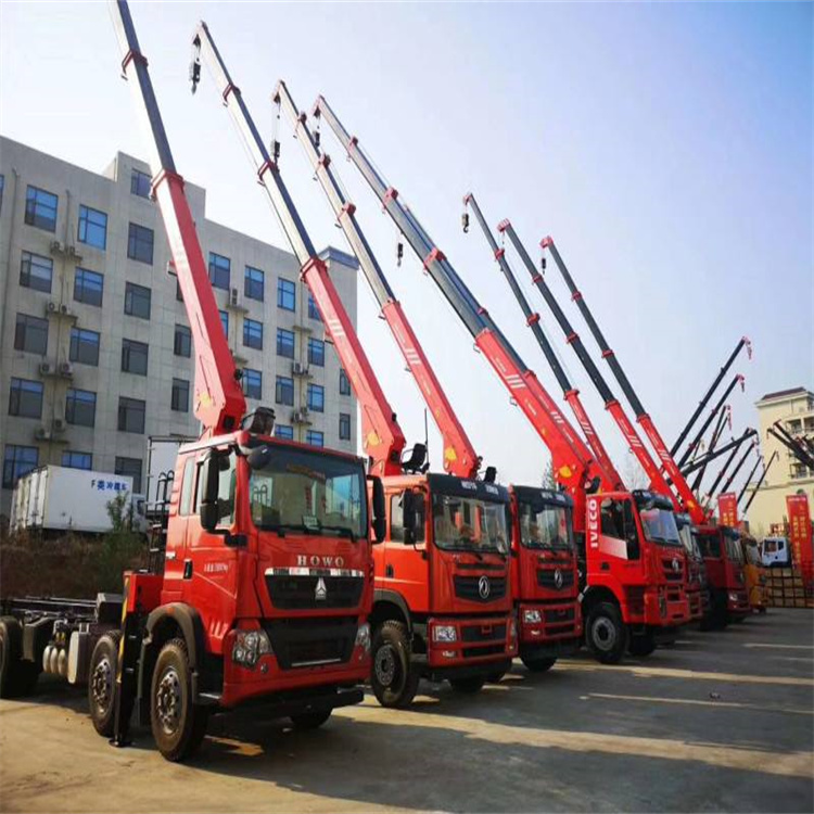 乳山租专业吊车电话