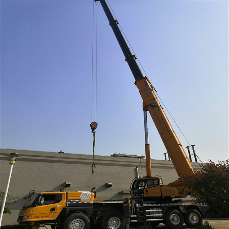 乳山 选择汽车吊租赁的秘诀与联系方式指南