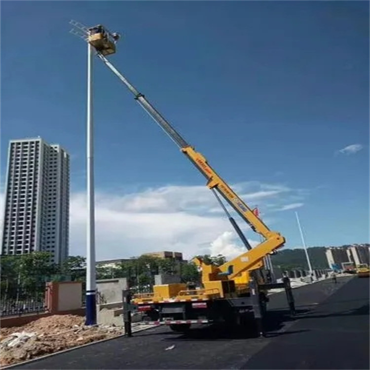 乳山维修路灯的曲臂升降车出租