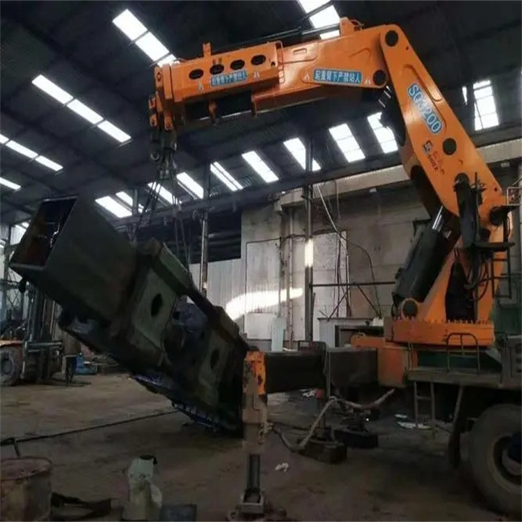 乳山200吨折臂吊出租