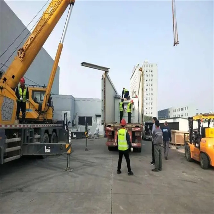 乳山如何找到附近的吊车救援服务