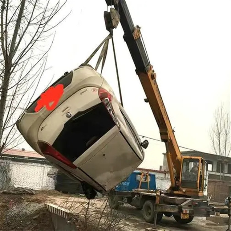 乳山随时待命，吊车24小时道路救援服务全解析