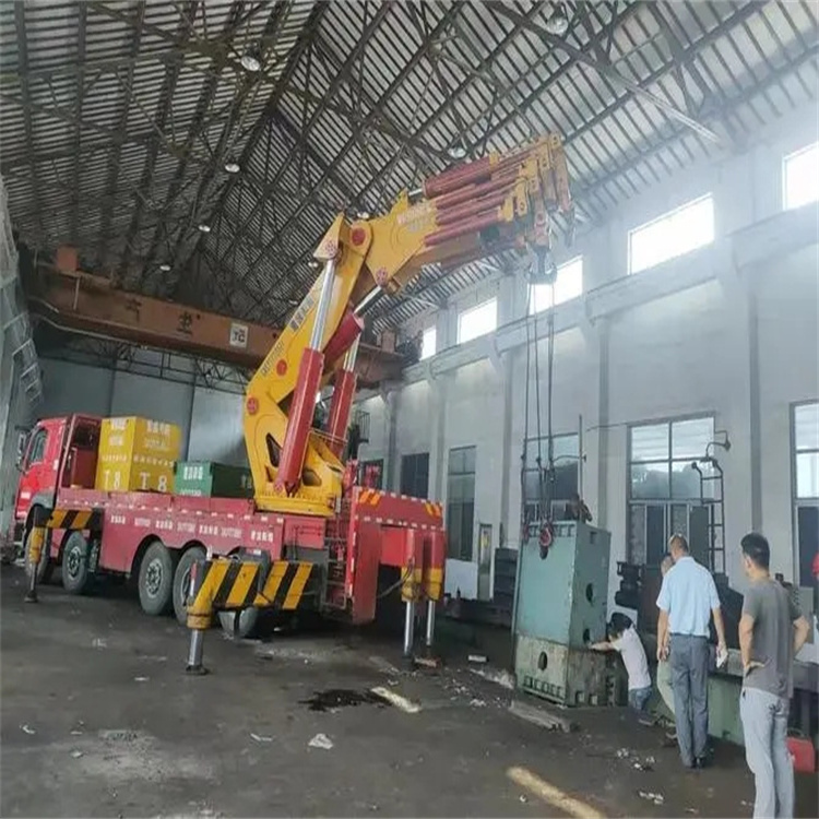 乳山速查！附近自卸吊车租赁电话及租赁全攻略